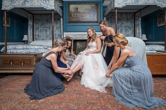 The Getting Ready Photos33