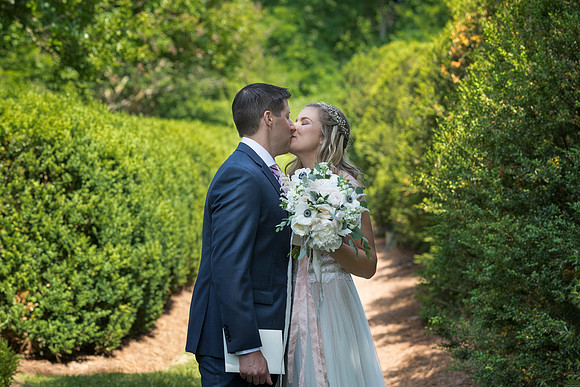 The Getting Ready Photos65