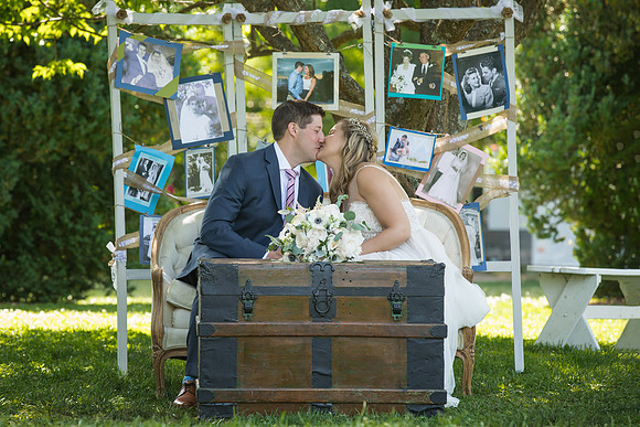 The Getting Ready Photos84