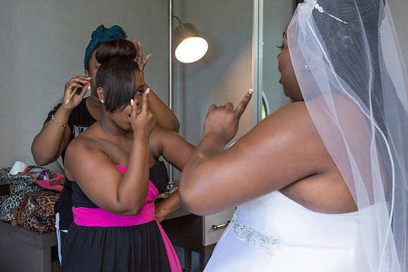 The Getting Ready Photos40