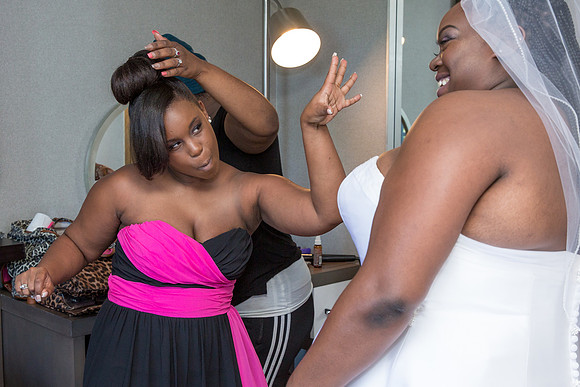 The Getting Ready Photos42