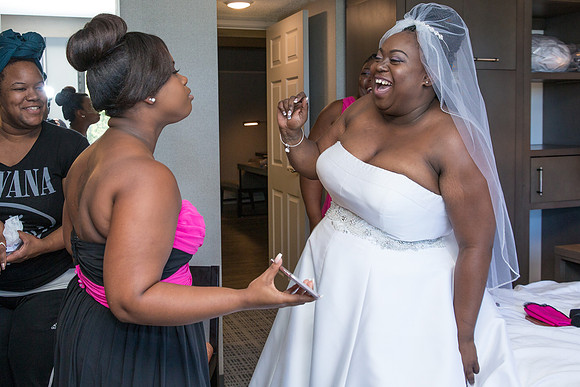 The Getting Ready Photos57