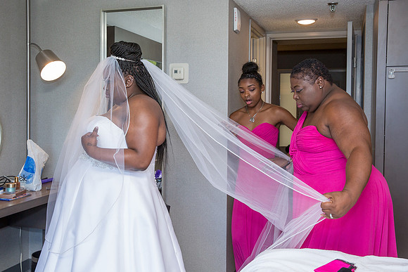 The Getting Ready Photos67