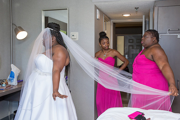 The Getting Ready Photos70