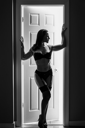 Barbie B&W-17