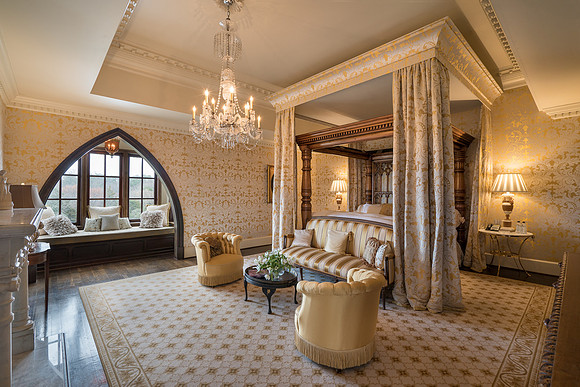 Dover Hall Small-45