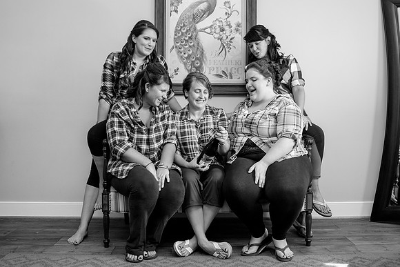The Getting Ready Photos16