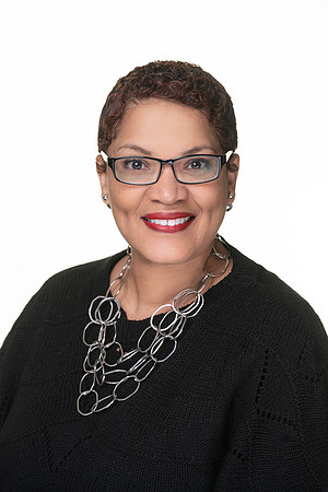 U H Business Portraits Website-3