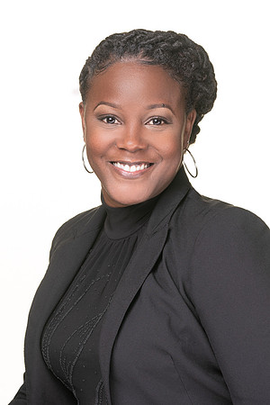 U H Business Portraits Website-18