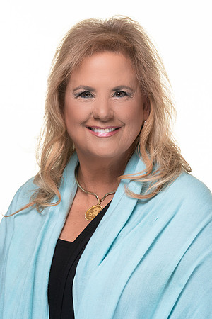 U H Business Portraits Website-66