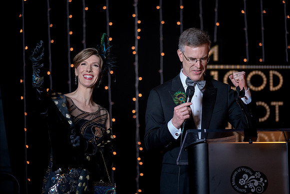 Illumination Gala-60