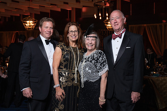 Illumination Gala-105
