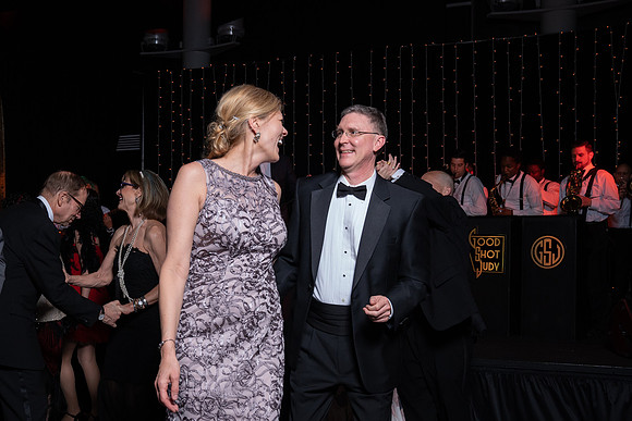 Illumination Gala-117