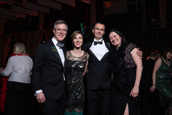 Illumination Gala-119