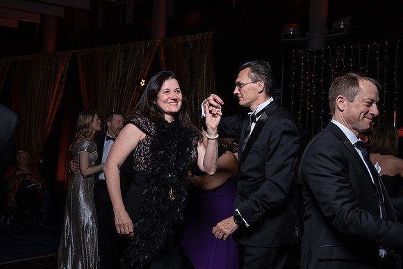Illumination Gala-120