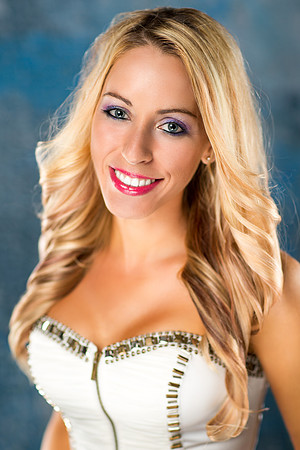 Nicole18