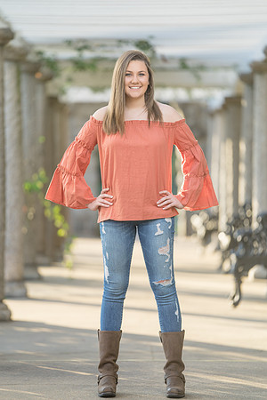 Julia Facebook-12