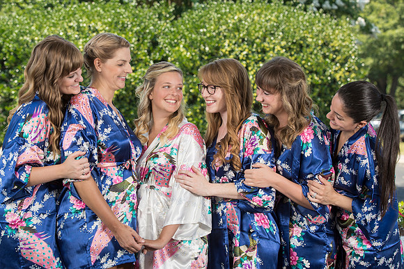 The Getting Ready Photos18