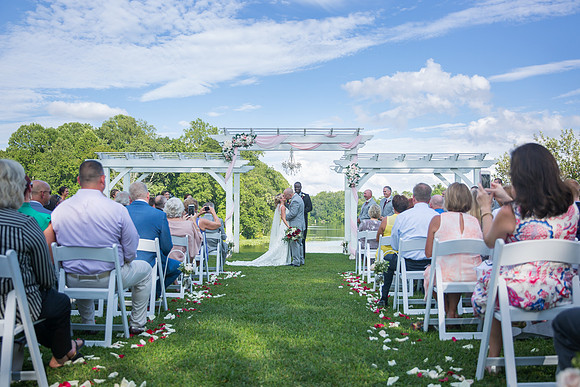 The Ceremony94.1