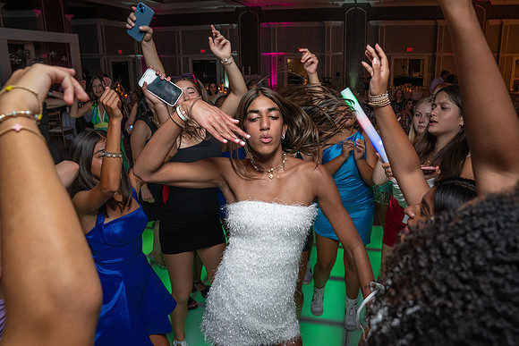 Zane & Zubin Preview-16