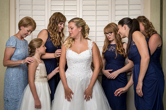 The Getting Ready Photos32