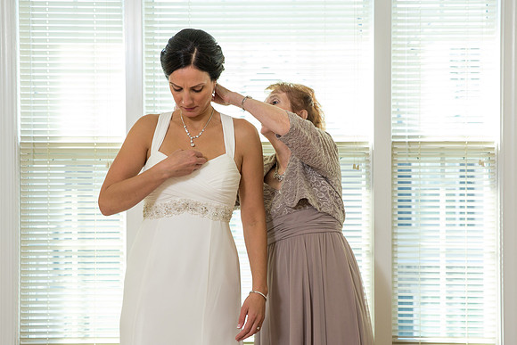 The Getting Ready Photos46