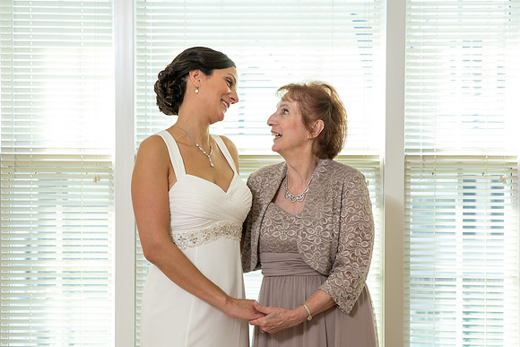 The Getting Ready Photos44