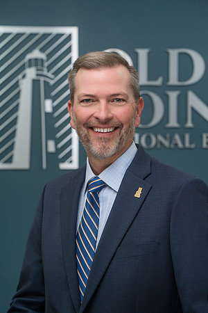 Old Point National Bank Web-9