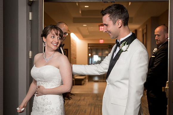 The Getting Ready Photos105